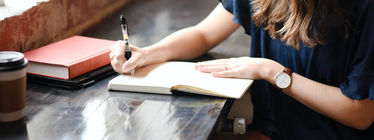 Cursos con salida laboral en 2023 Cursos con salida laboral en 2023