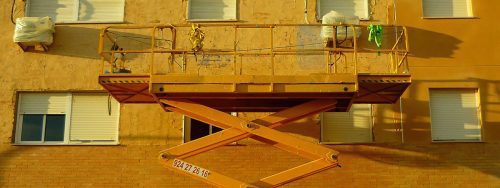 manejar una plataforma elevadora